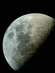 Moon Photo with Smartphone 