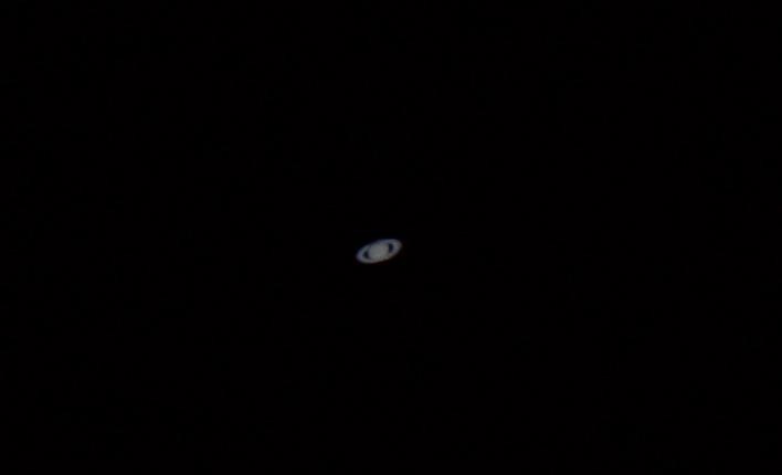 Single Shot of Saturn by Mike Ducak